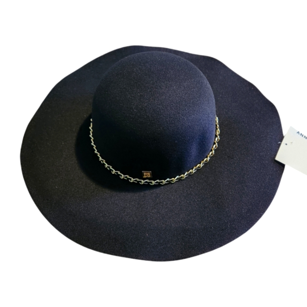 ANNE KLEIN BLACK FLET HAT